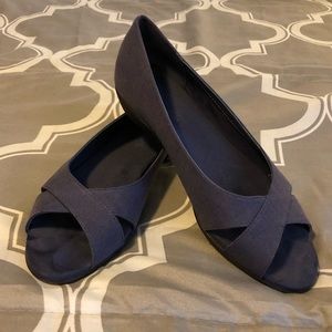 Aerosoles denim peep toe flats, size 9
